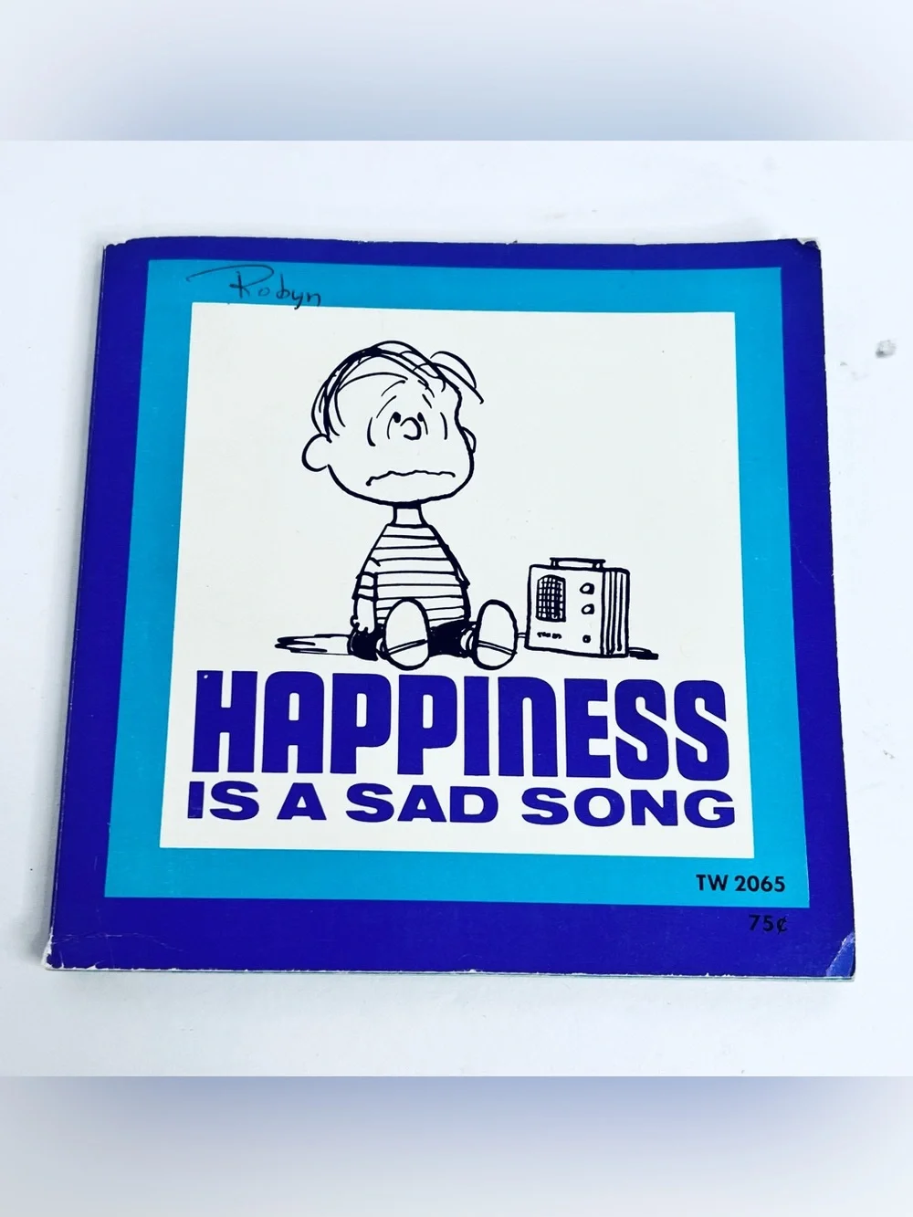 Vintage 1971 Peanuts Happiness Is a Sad Song Charles Schulz Snoopy Paperback